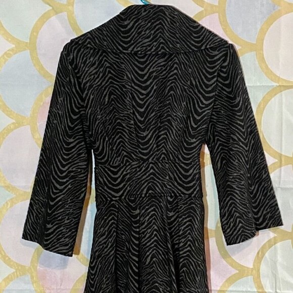 Calvin Klein Wool Jacket Women's Small Gray Zebra Stripe Button Up Belted Coat - Picture 7 of 12